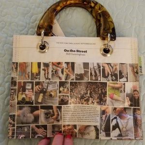 COUTURE PLANET "Stella" recycled newspaper purse